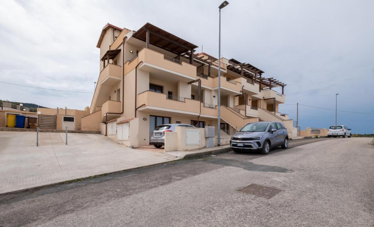 Castelsardo- Elegante Appartamento Vista Mare Exterior photo